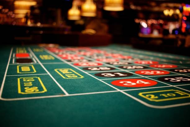 Evolution Gaming live blackjack table on mobile phone
